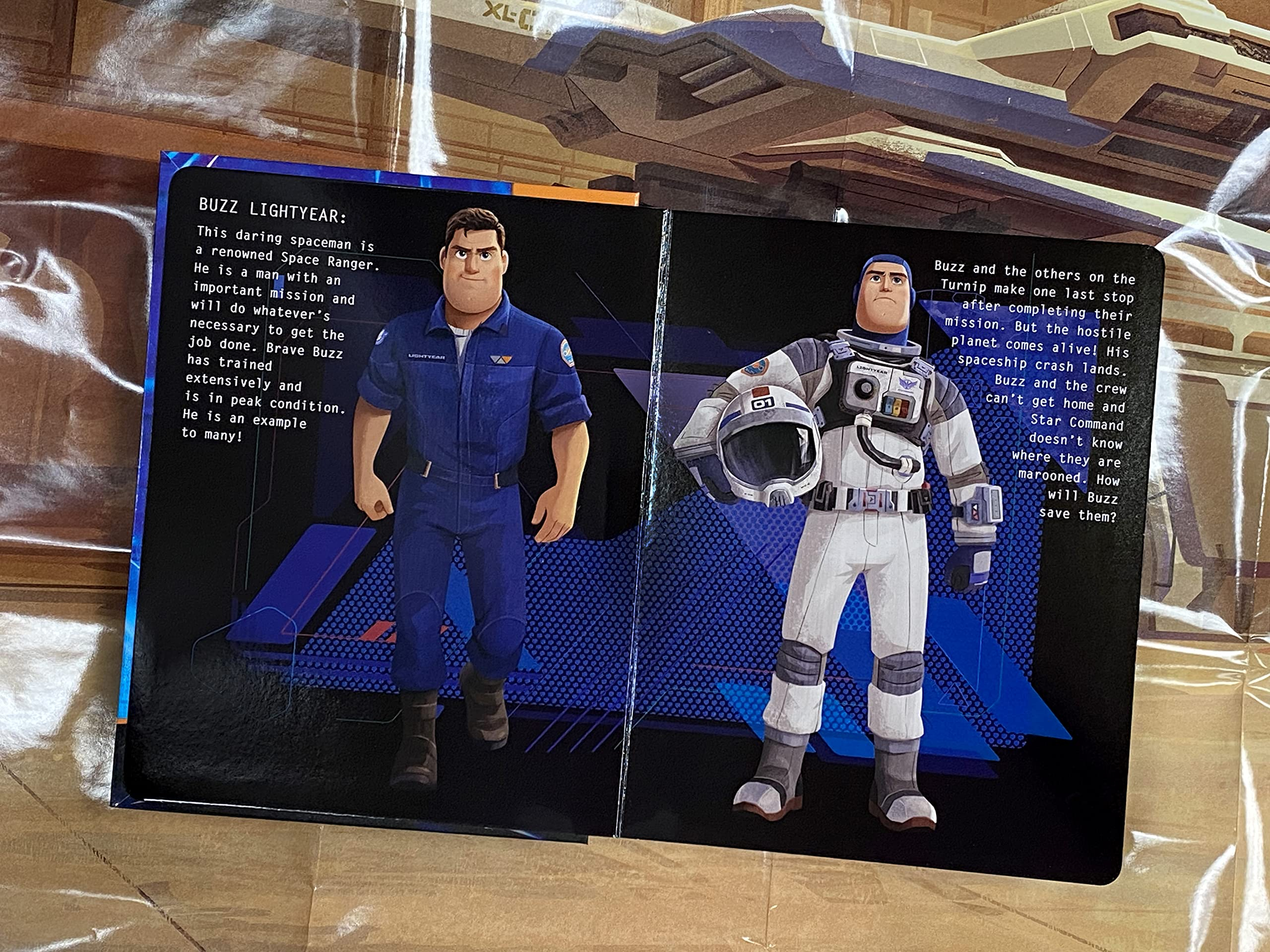 my busy books: disney pixar lightyear - Ảnh 5